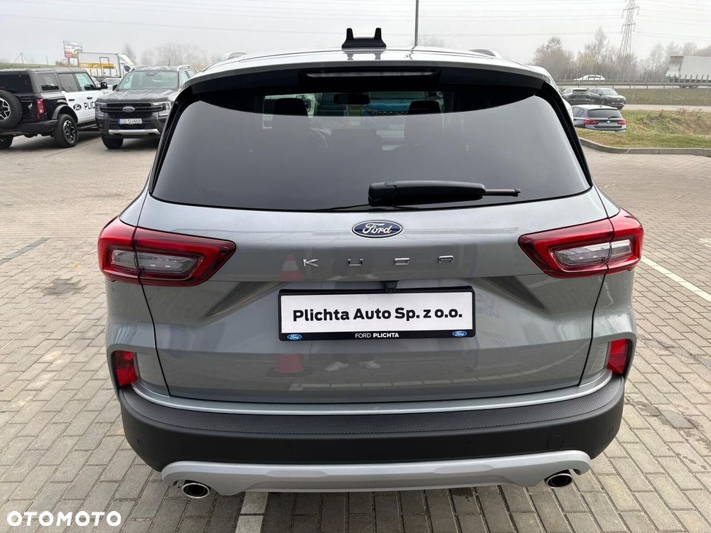 Ford Kuga - 8