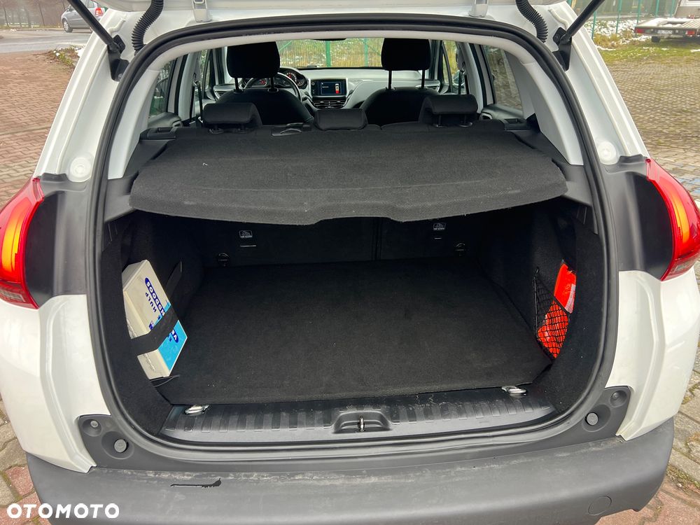 Peugeot 2008 PureTech 82 Style - 20