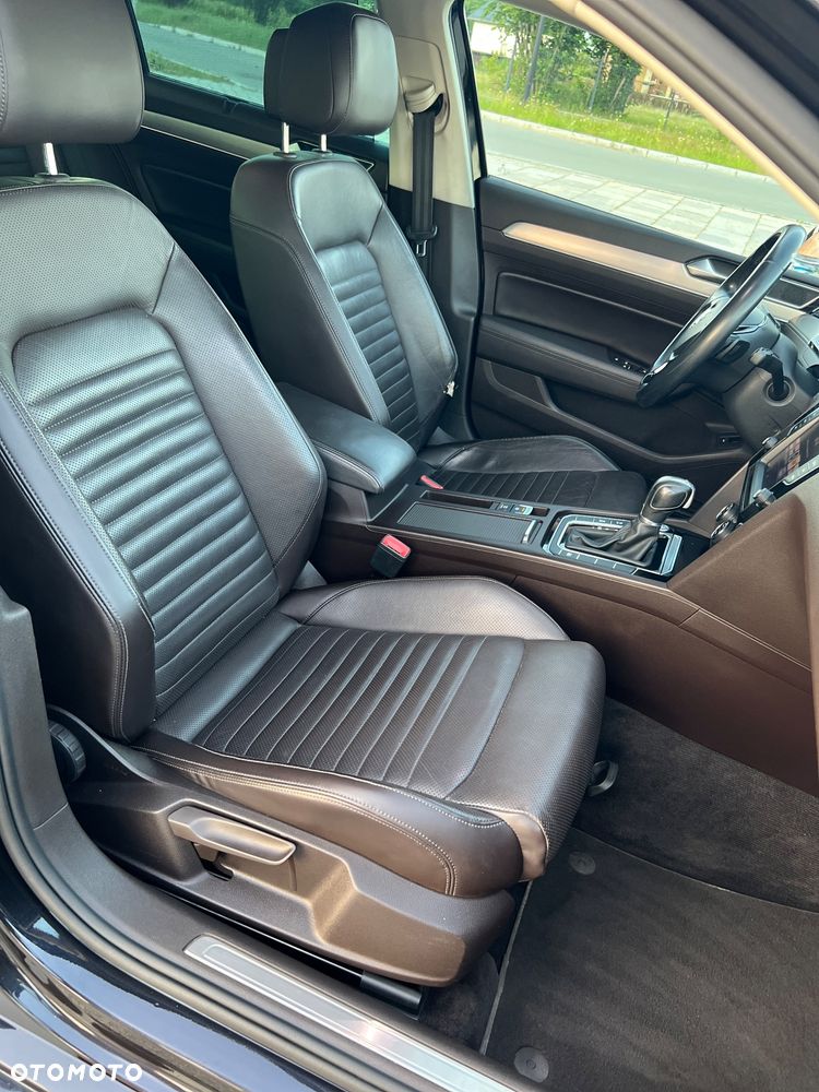 Volkswagen Passat 2.0 TDI BMT Highline DSG - 29