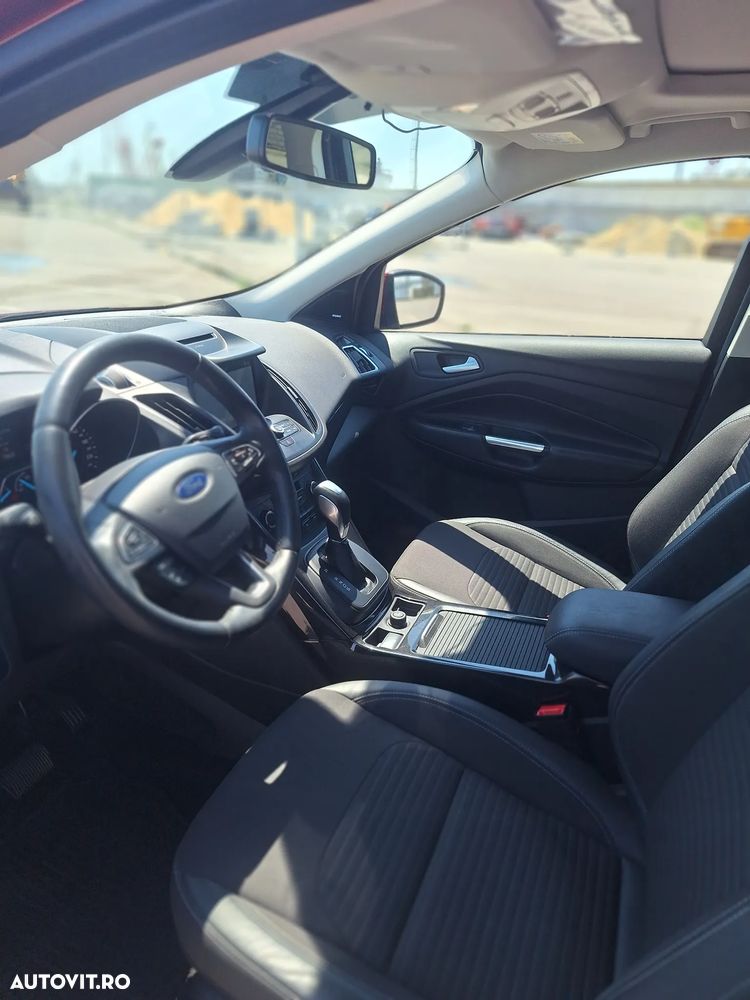 Ford Kuga - 17