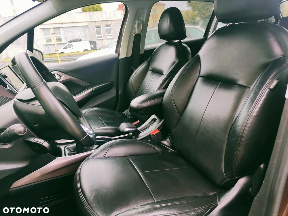 Peugeot 2008 1.2 Pure Tech Access - 20
