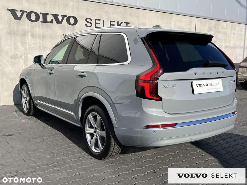 Volvo XC 90 - 7