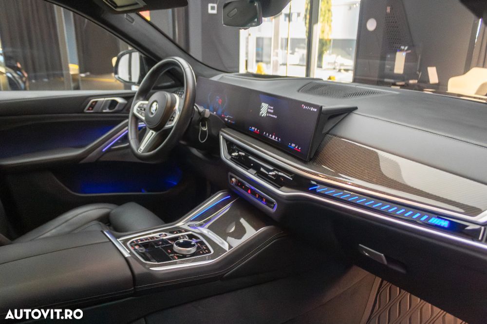 BMW X6 M M60i xDrive - 17