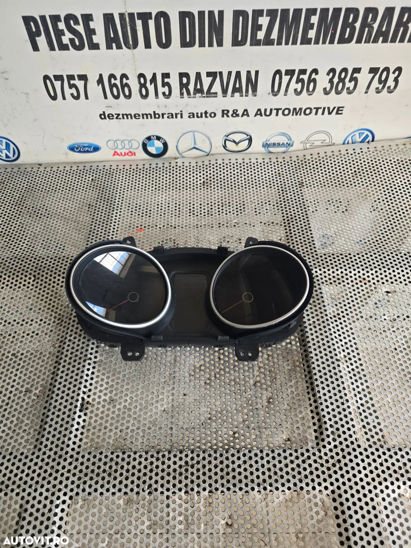 Ceasuri Bord Kia Sportage 3 Facelift 2013-2016 2.0 Crdi Motor D4HA Cod 94033-3U015 - 1
