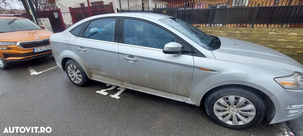 Ford Mondeo 2.0 TDCi Titanium - 10