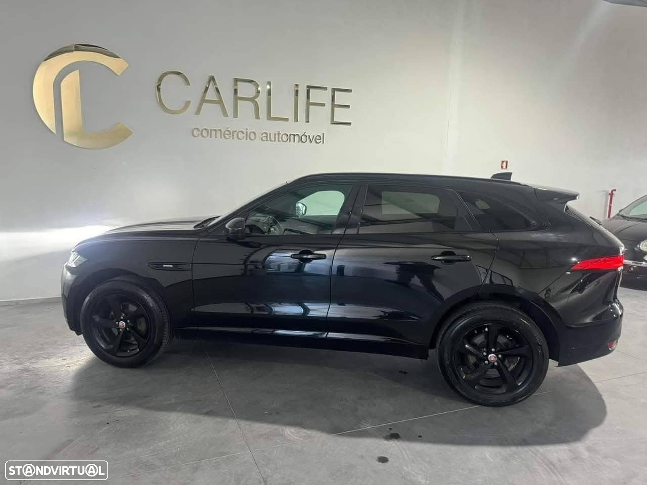 Jaguar F-Pace 2.0 i4D R-Sport Aut. - 6