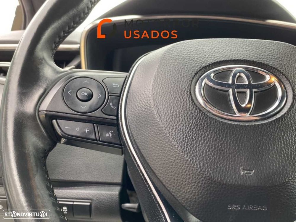 Toyota Corolla 1.8 Hybrid Exclusive - 11