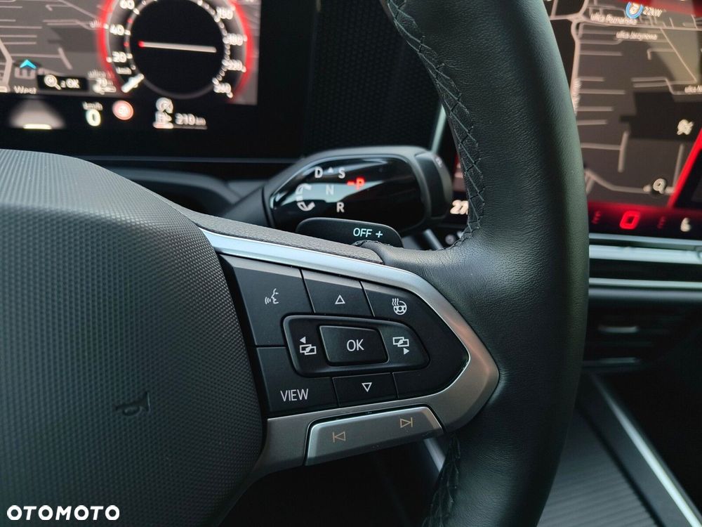 Volkswagen Passat - 21