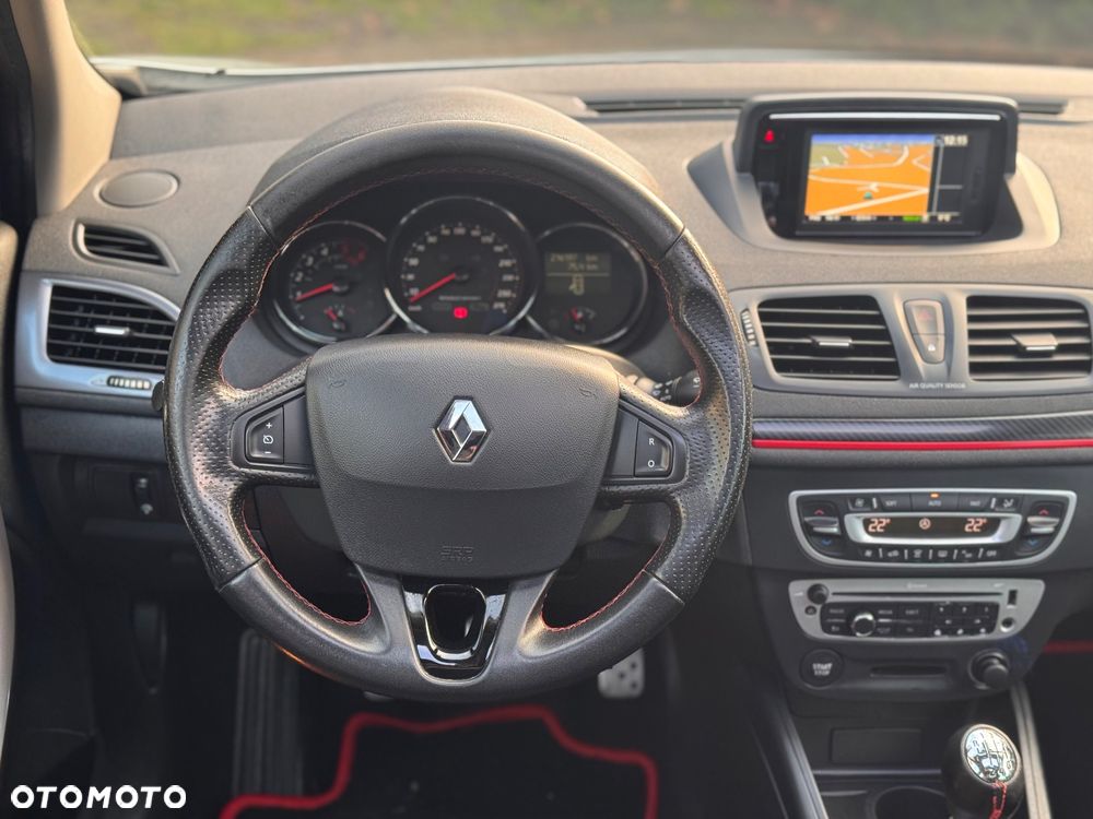 Renault Megane dCi 160 FAP GT - 32