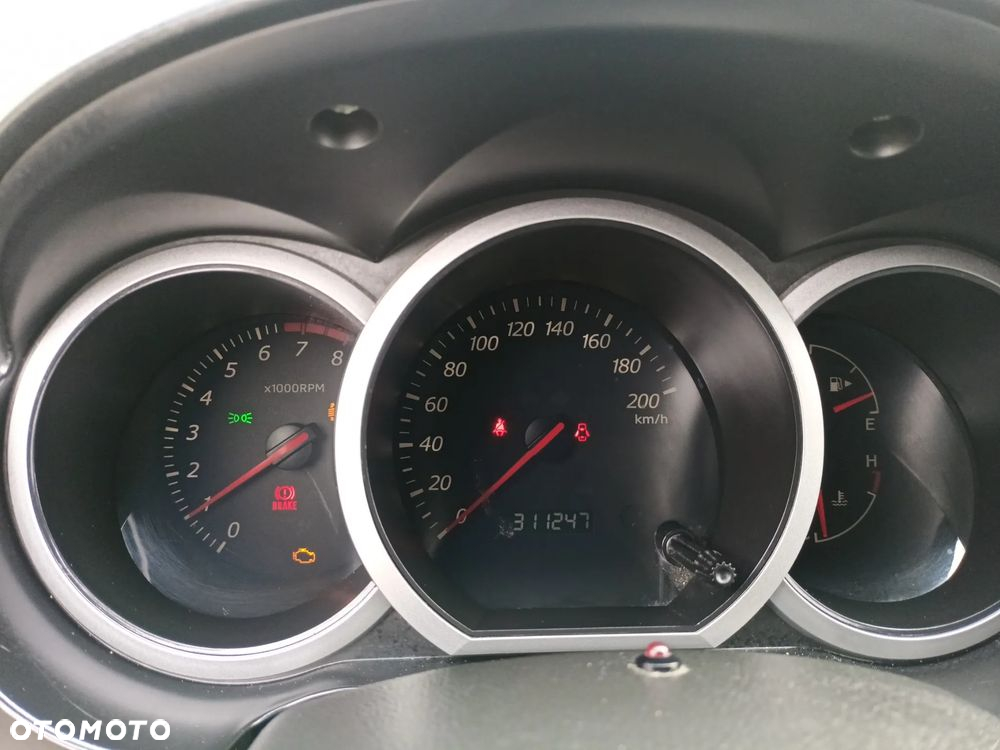 Suzuki Grand Vitara 2.0 De luxe - 12