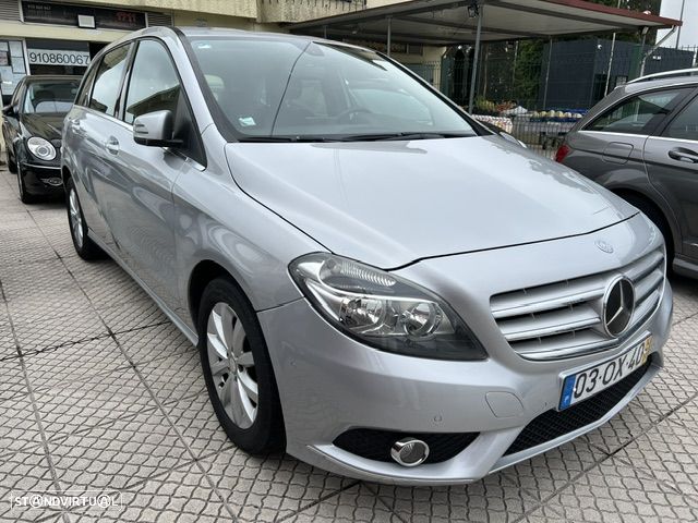 Mercedes-Benz B 180 CDI AMG Line - 5