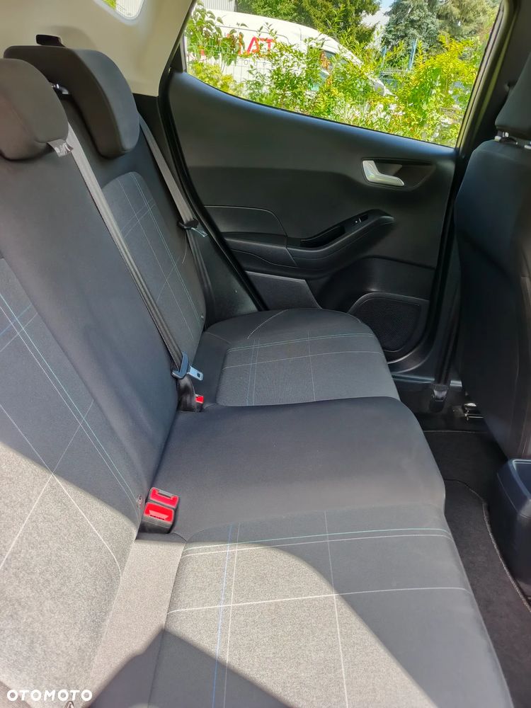 Ford Fiesta - 10