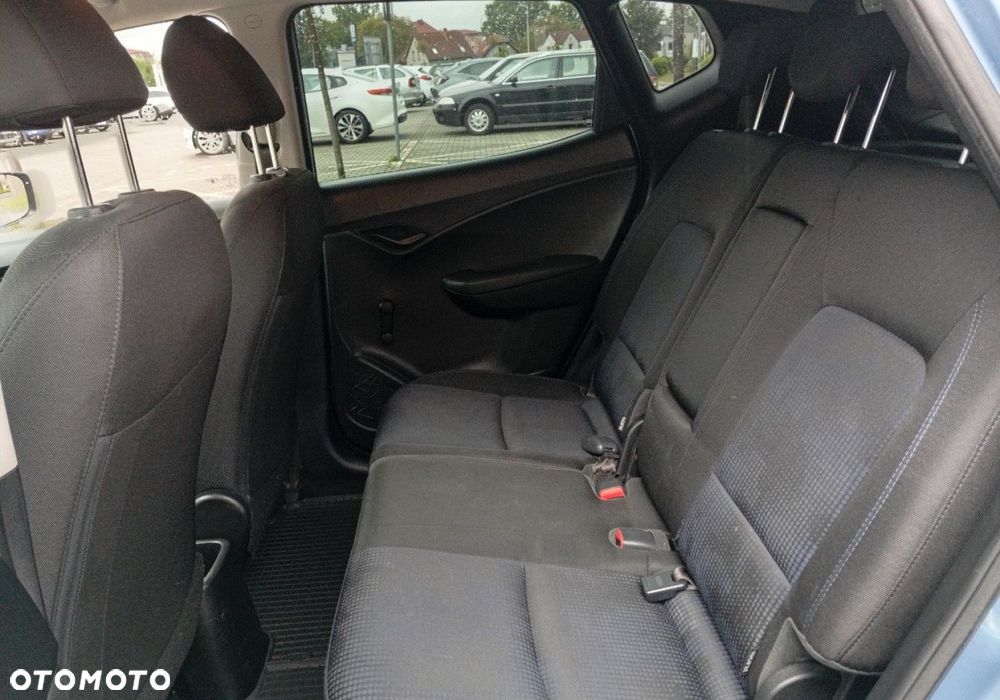 Hyundai ix20 - 17