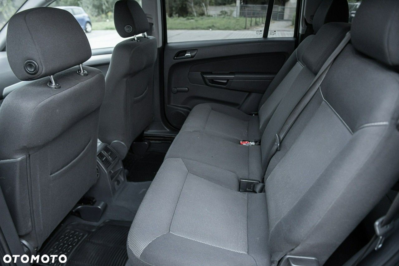 Opel Zafira - 7