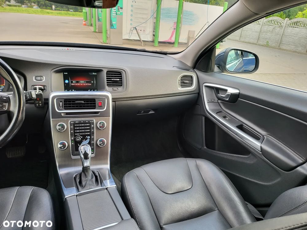 Volvo V60 - 28