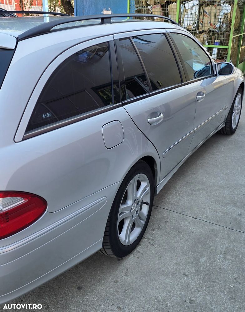 Mercedes-Benz E - 4