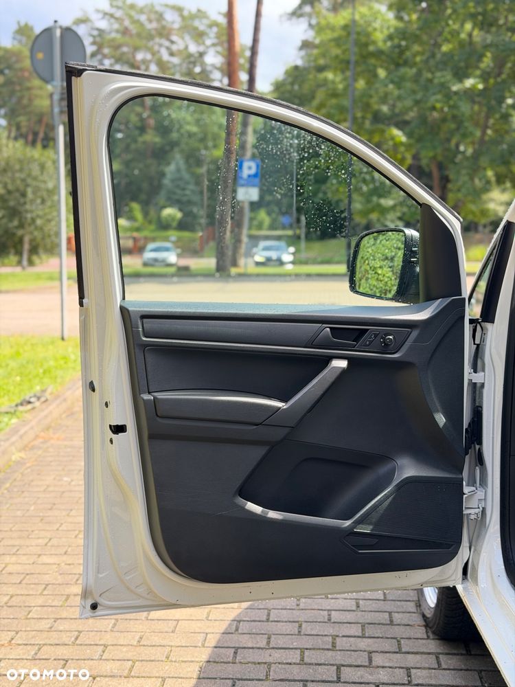 Volkswagen Caddy - 18