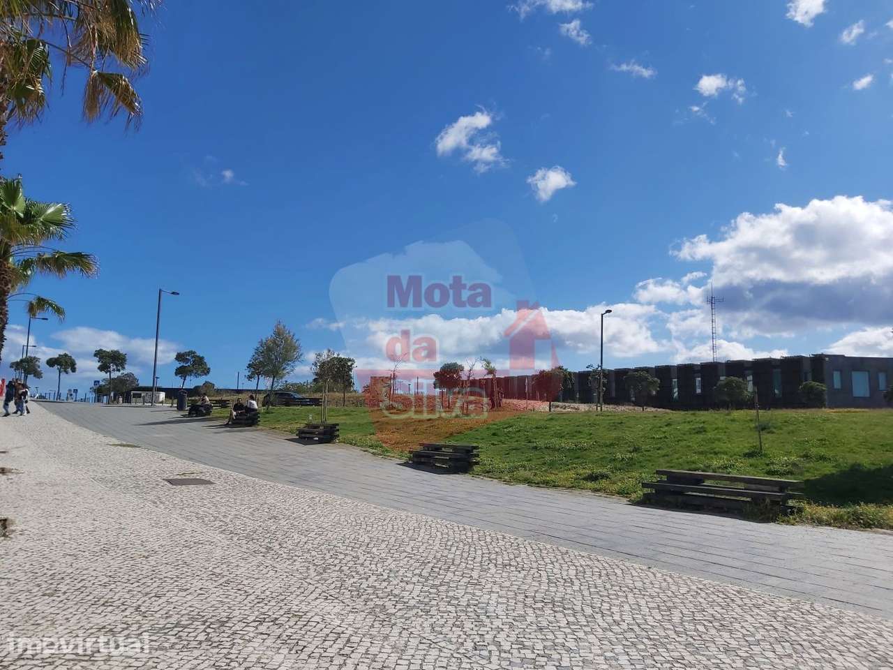 Excelente T1 na Costa da Caparica Mobilado - Grande imagem: 5/15