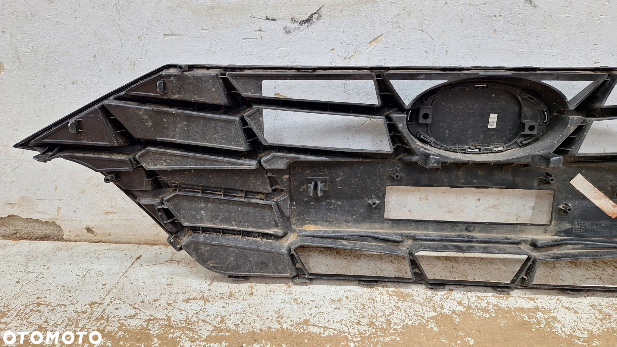 GRILL ATRAPA ZDERZAKA HYUNDAI I20 III - 10