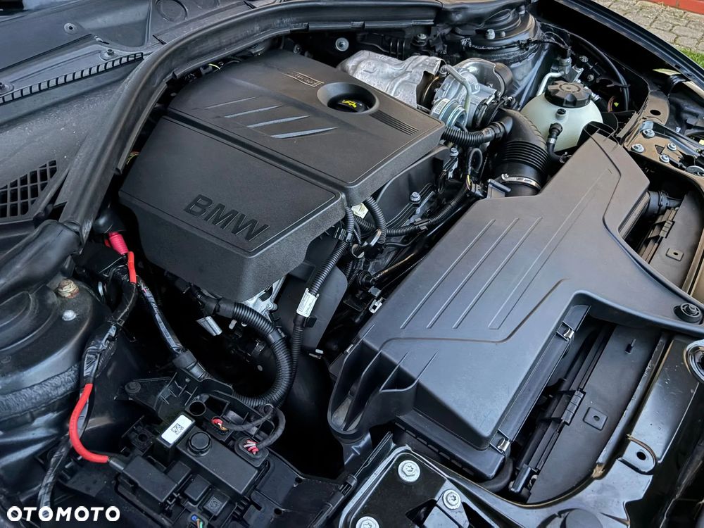 BMW Seria 1 116i Sport Line - 17