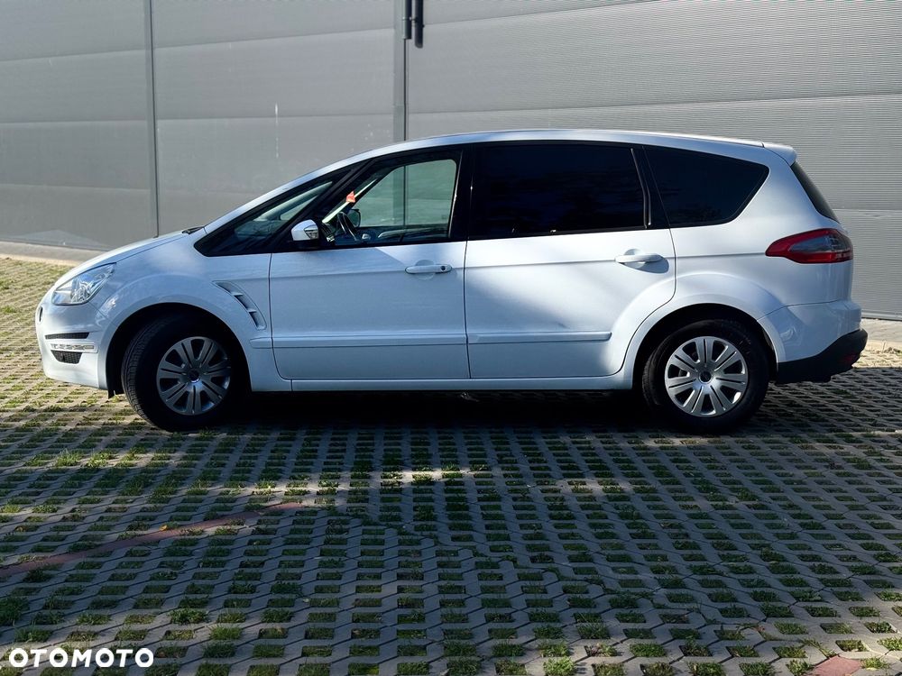 Ford S-Max - 8
