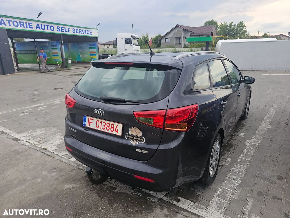 Kia Ceed 1.6 DSL HP GT Line - 6