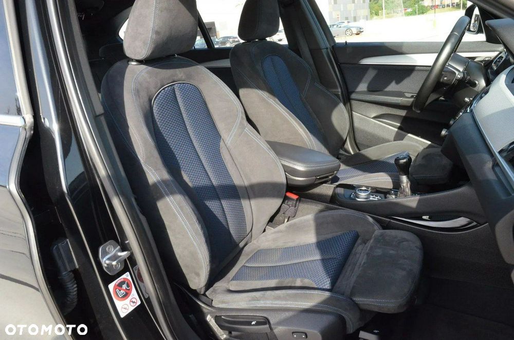 BMW X1 xDrive20d M Sport - 32