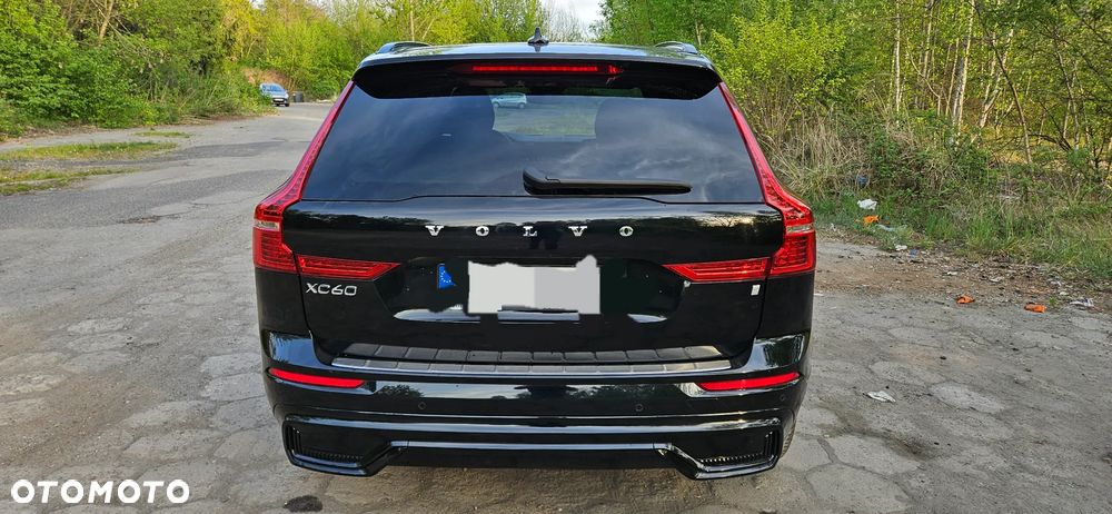 Volvo XC 60 B5 B R-Design - 4