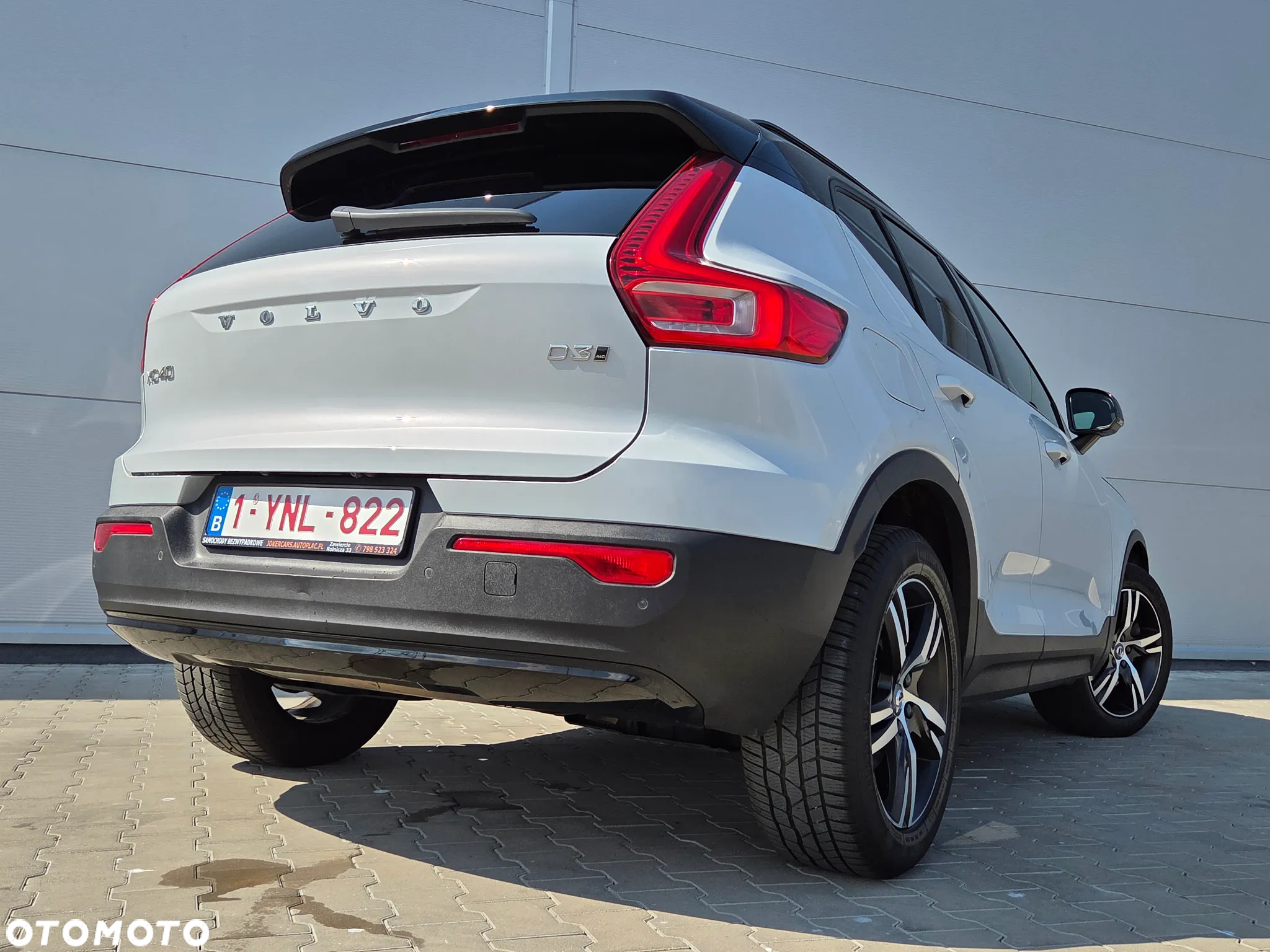 Volvo XC 40 D3 AWD R-Design - 24