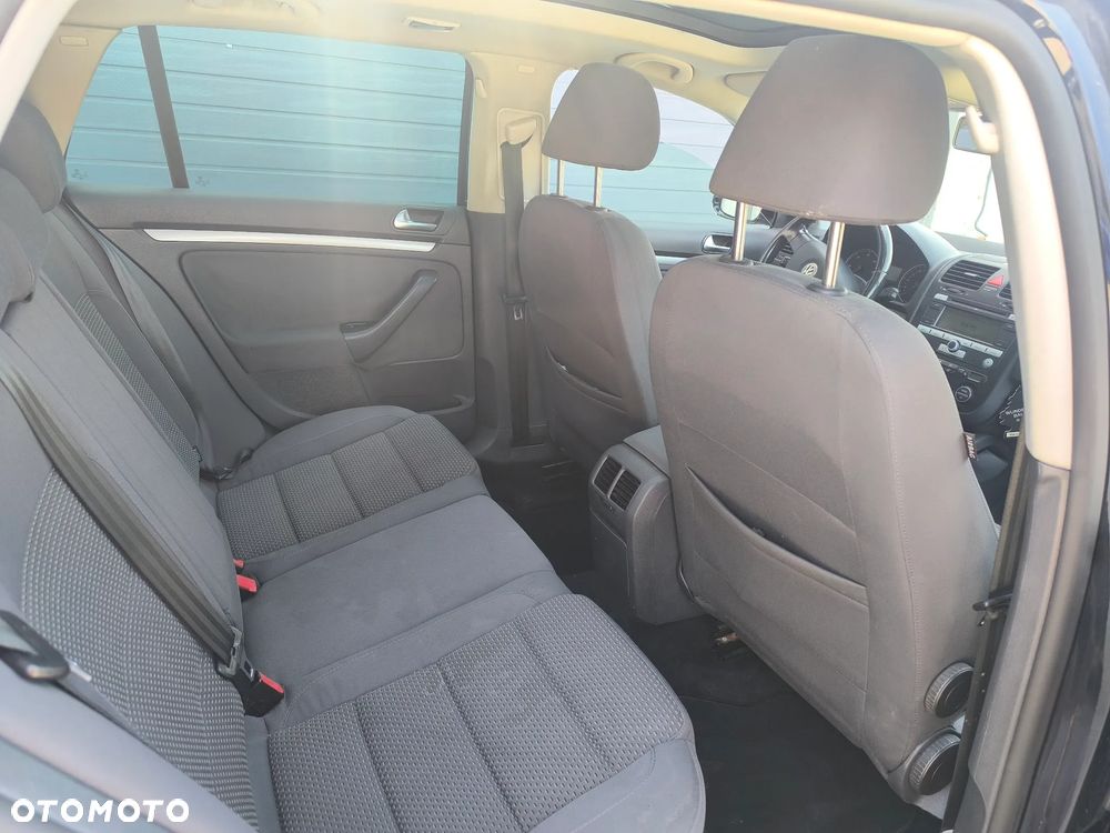 Volkswagen Golf 2.0 TDI Edition - 8