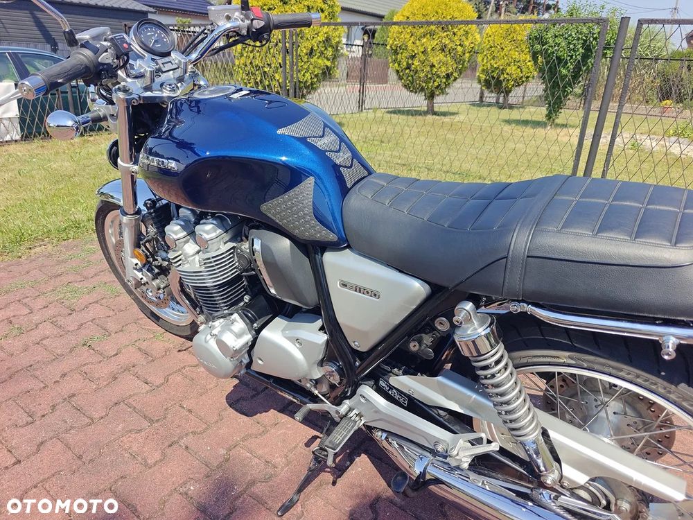 Honda CB - 25