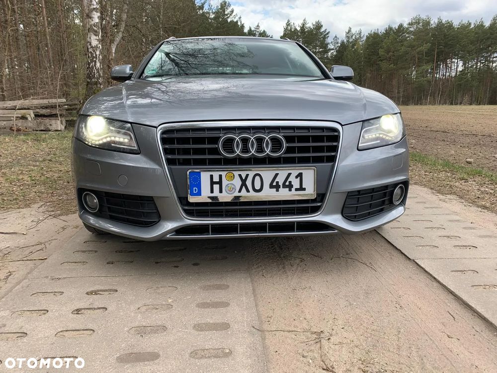 Audi A4 Avant 2.0 TDI Limited Edition - 12
