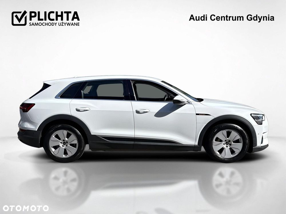 Audi e-tron - 7