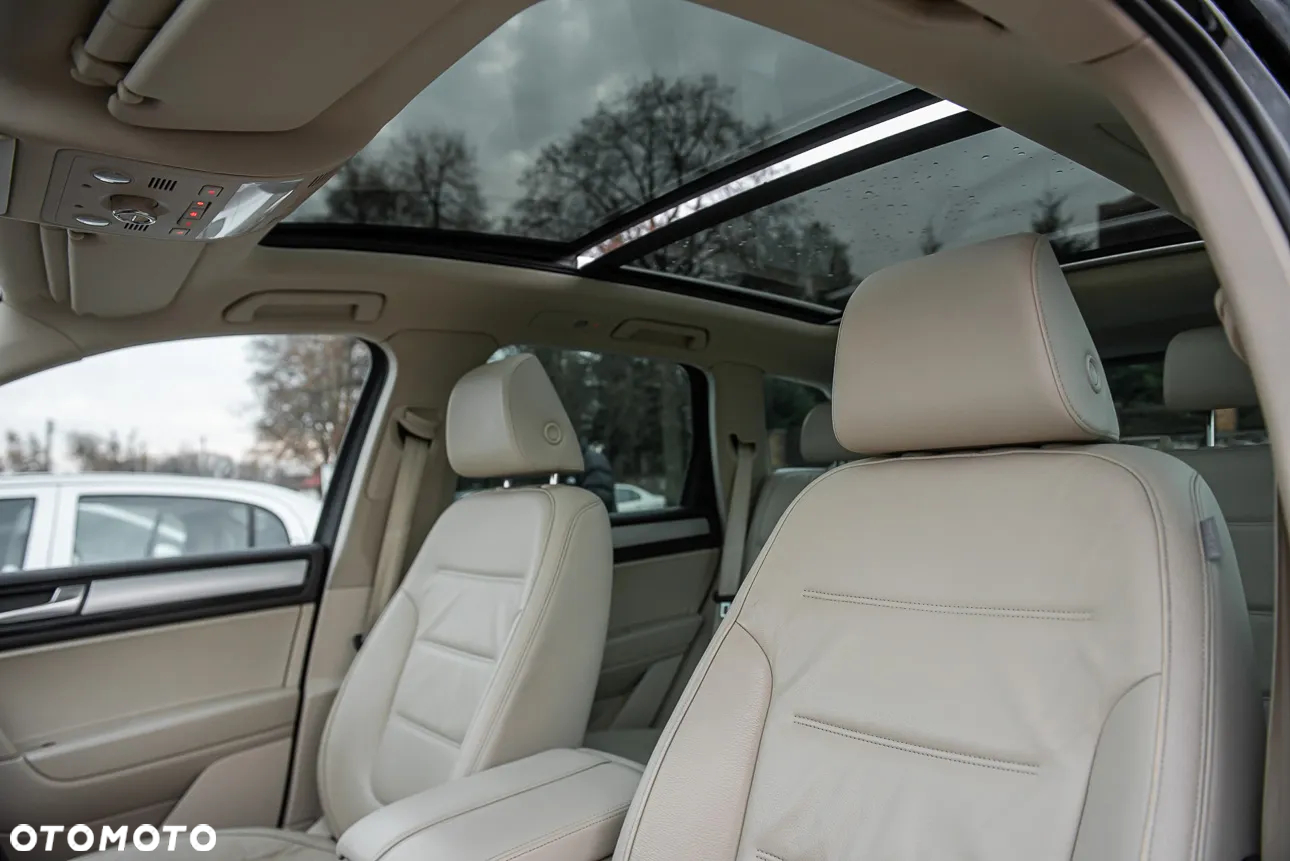 Volkswagen Touareg 3.0 V6 TDI BMT R-Style - 20