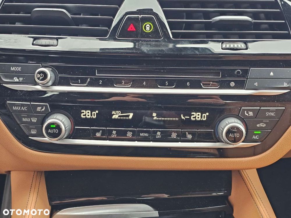 BMW Seria 5 - 28
