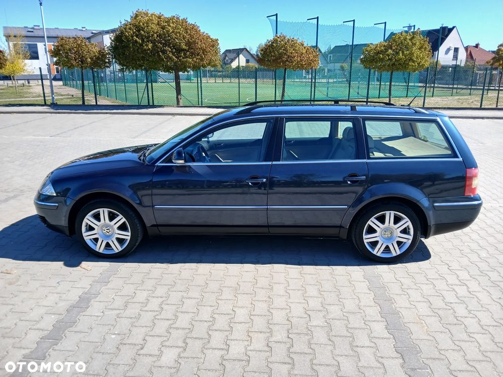 Volkswagen Passat 2.5 TDI V6 Comfortline - 2