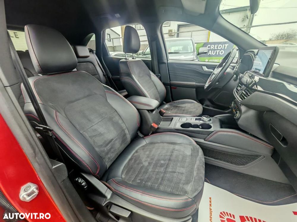 Ford Kuga 2.5 Duratec FHEV ST-LINE X - 9