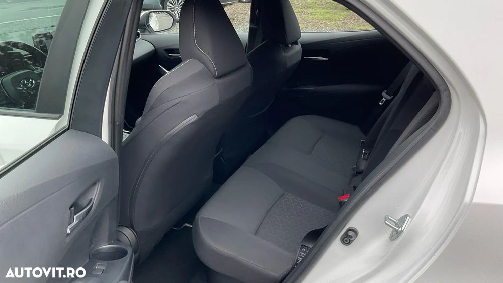 Toyota Corolla 1.8 HSD Dynamic - 14