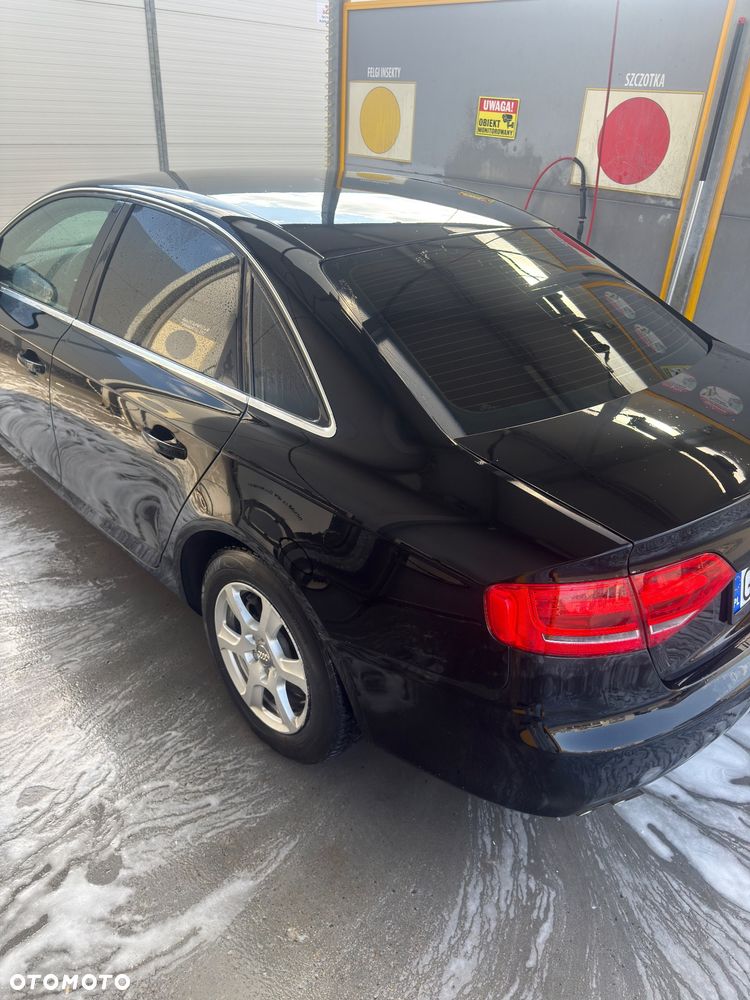 Audi A4 Limousine 2.0 TDI - 12