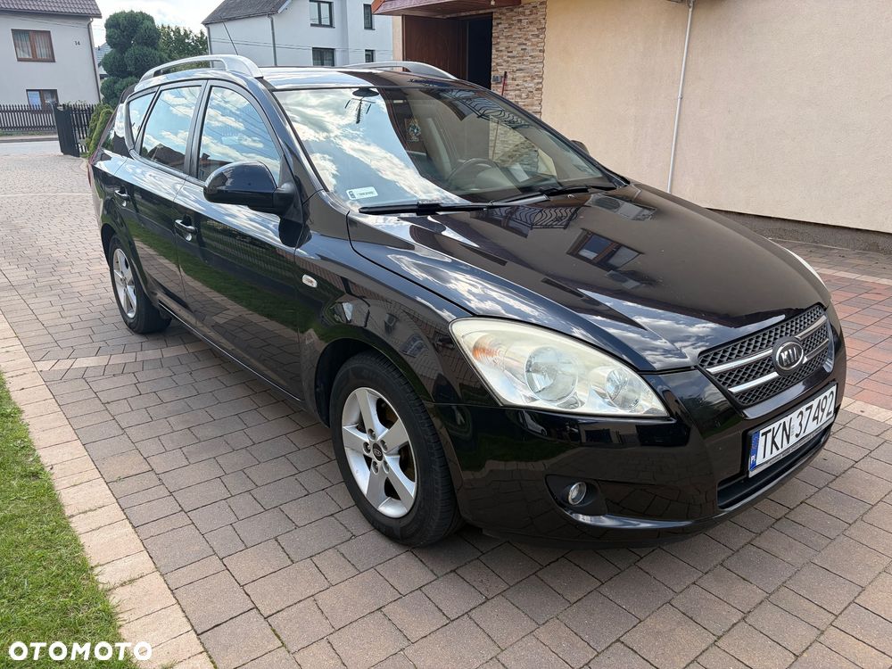 Kia Ceed 1.4 CVVT Attract - 2