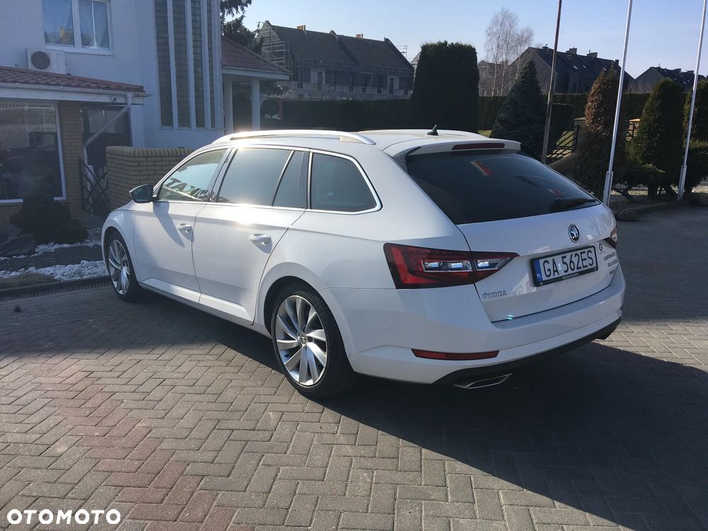 Skoda Superb 2.0 TSI 4x4 Ambition DSG - 4