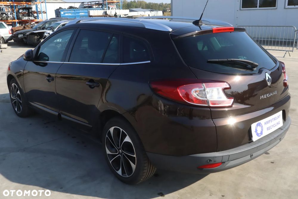 Renault Megane ENERGY TCe 130 Start & Stop Bose Edition - 6