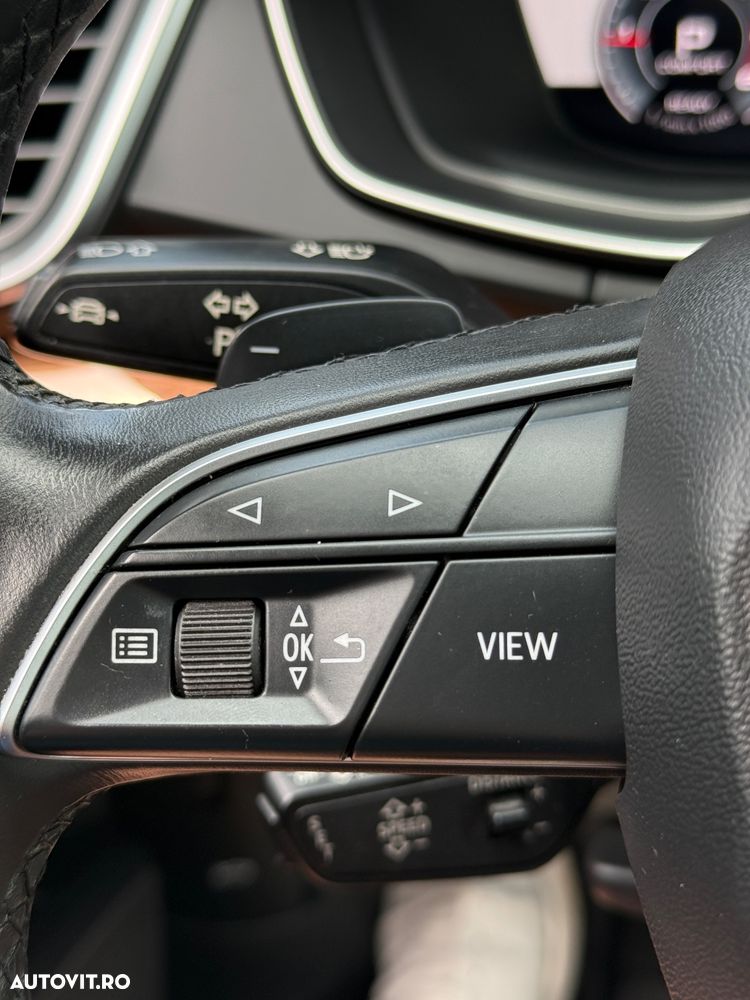 Audi Q5 35 TDI quattro S tronic - 28