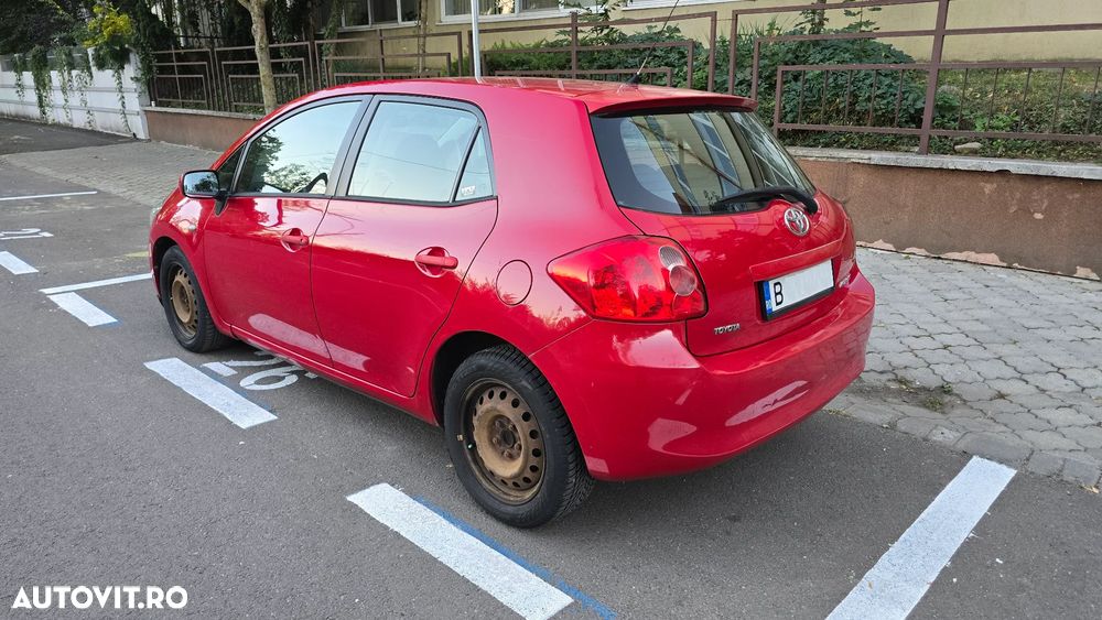 Toyota Auris 1.4 D-4D Luna - 3