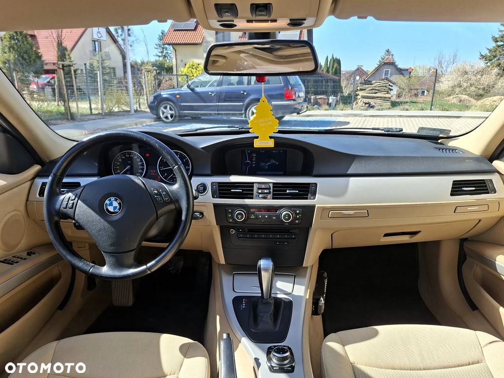 BMW Seria 3 318i Edition Exclusive - 5