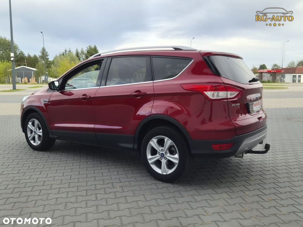 Ford Kuga - 10