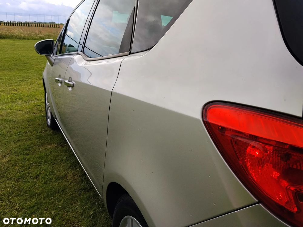 Opel Meriva 1.4 T Cosmo - 17