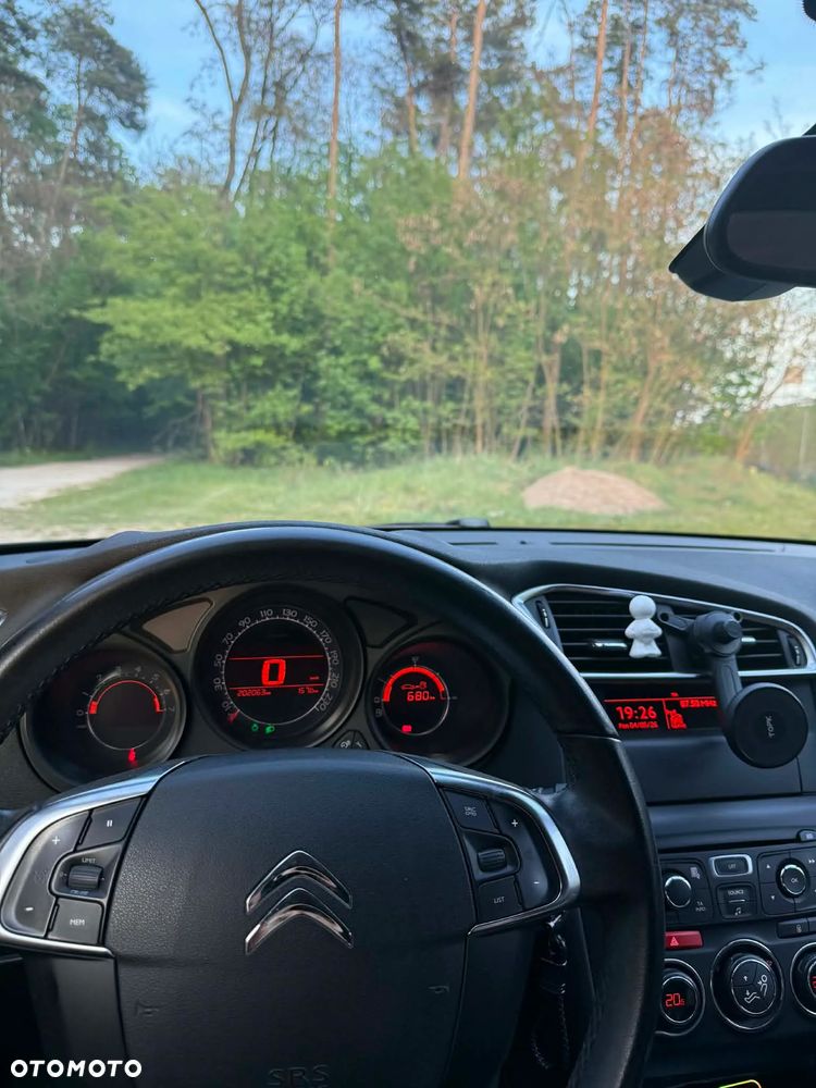 Citroën C4 1.6 VTi Exclusive - 12