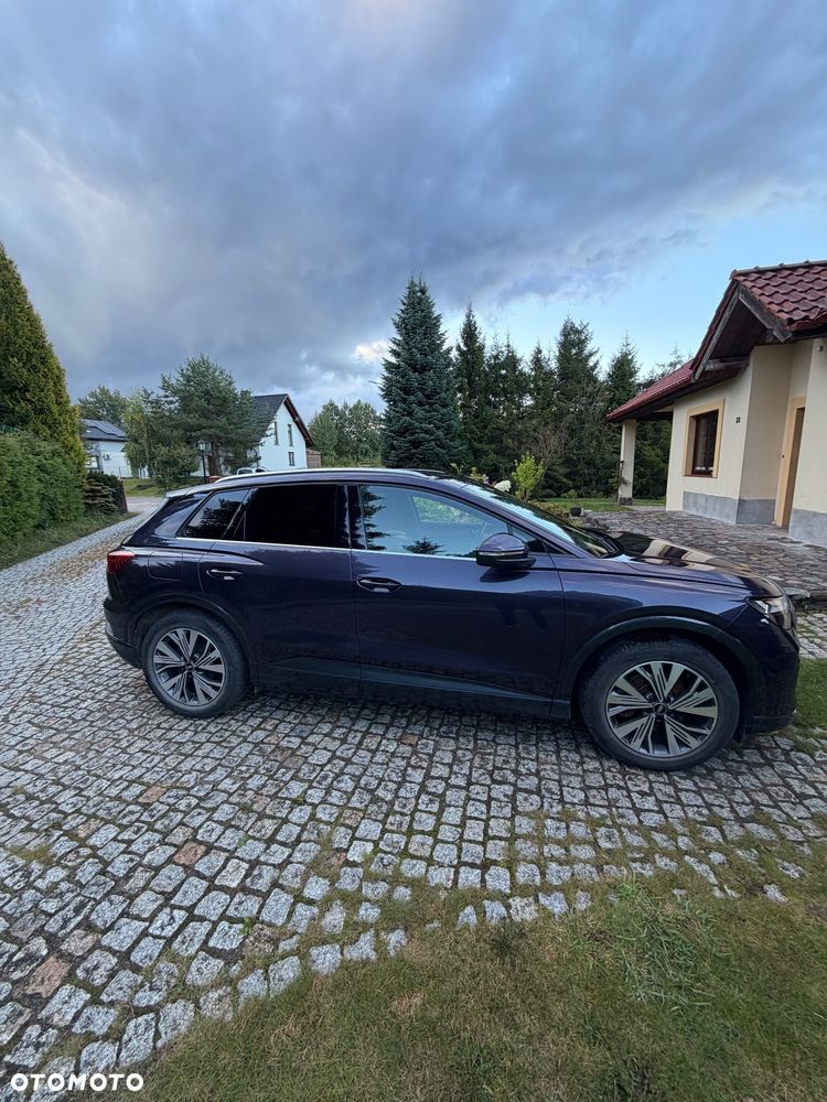 Audi Q4 e-tron - 5