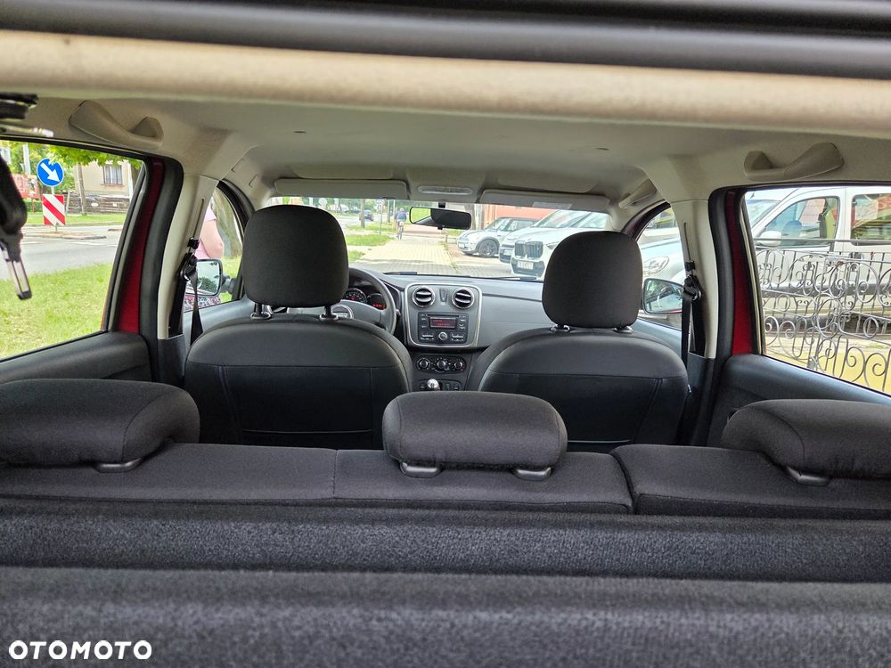 Dacia Sandero 1.2 16V 75 Essentiel - 11